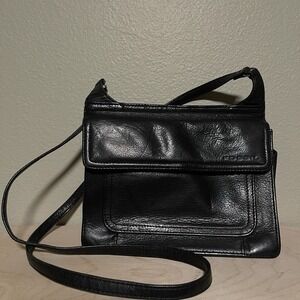 Vintage Fossil Leather Purse Crossbody Black Small  2 Main Compartments‎ Flat